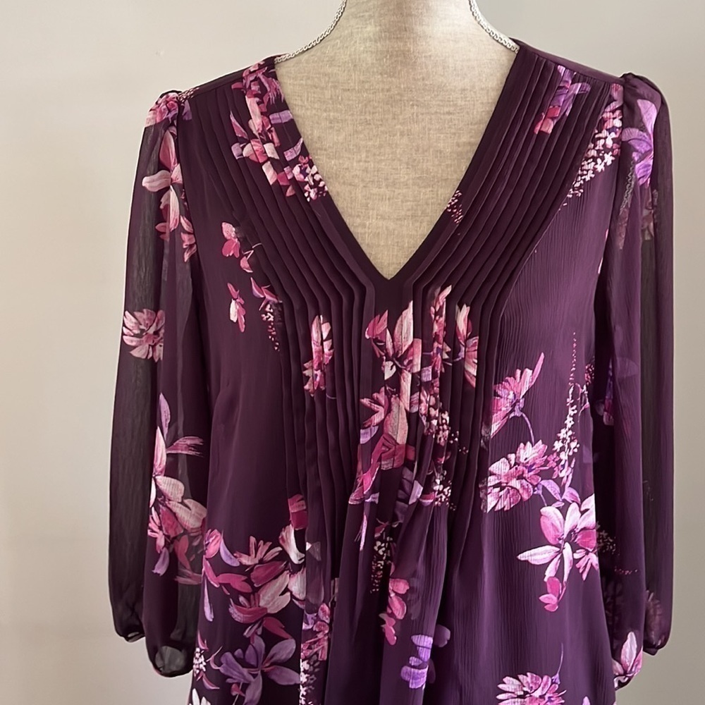 Calvin Klein size 12 flowy mid length dress perfect for a wedding. Light weight - Picture 3 of 6